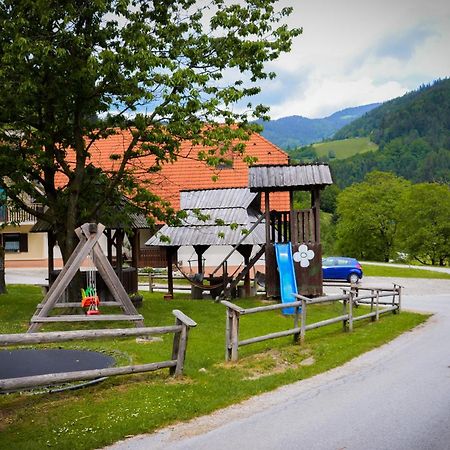 Farm Stay Loger Ljubno Eksteriør billede